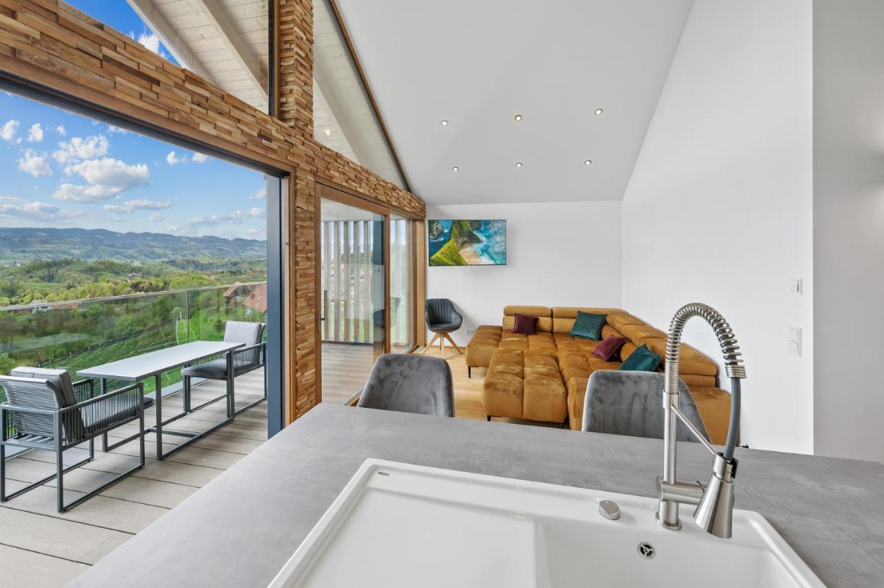 Luxus Chalet Max Glanz an der Weinstrasse Bagian luar foto