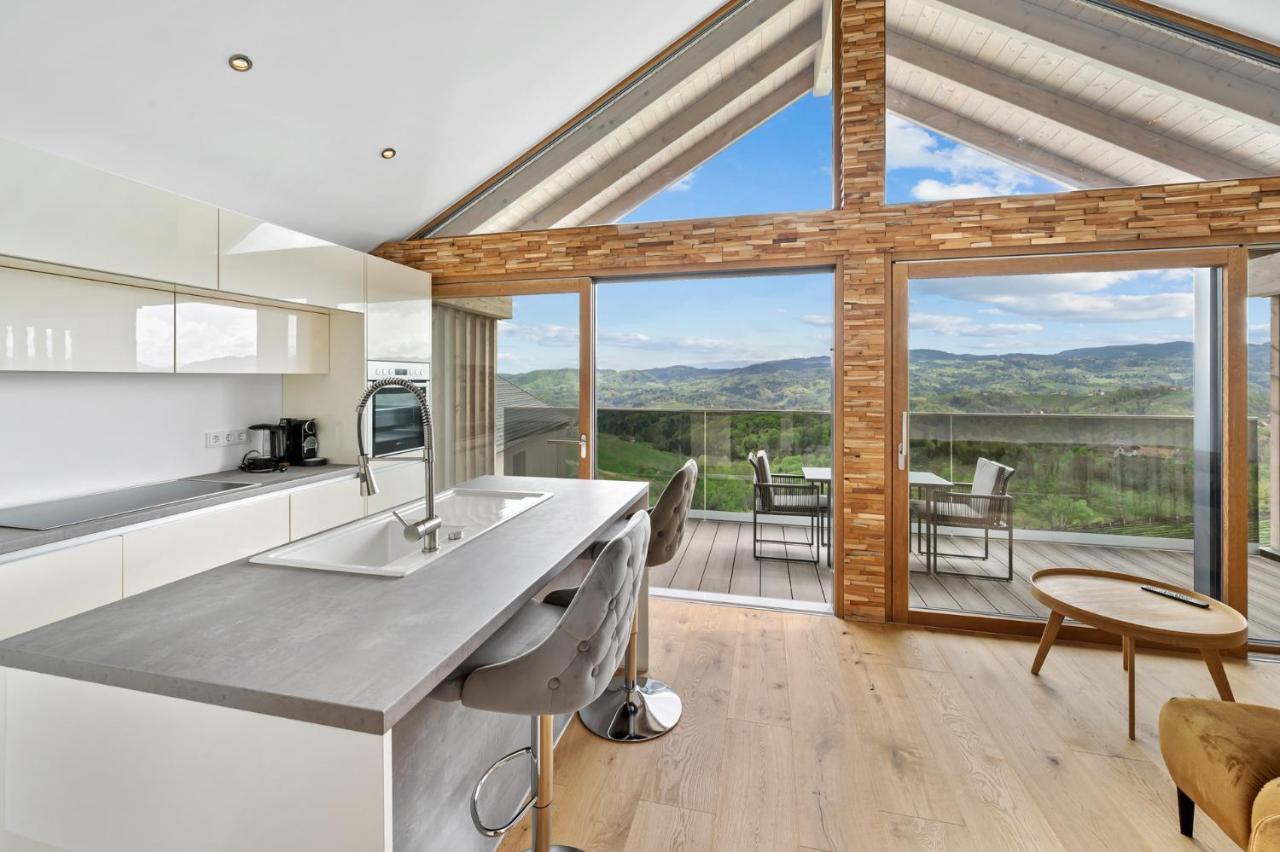 Luxus Chalet Max Glanz an der Weinstrasse Bagian luar foto
